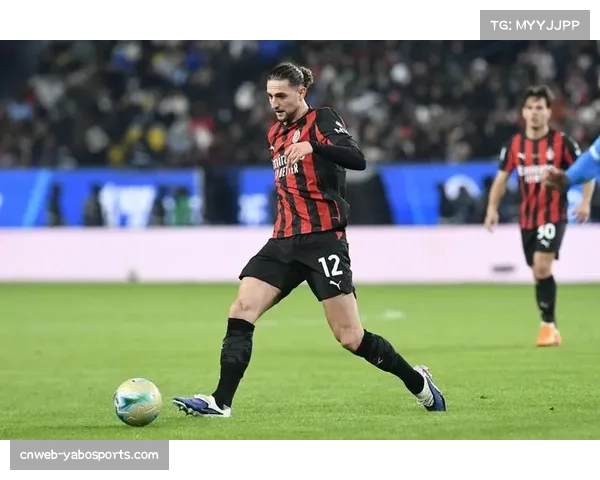 那不勒斯2比0完胜AC米兰 霍伊伦传射建功晋级决赛